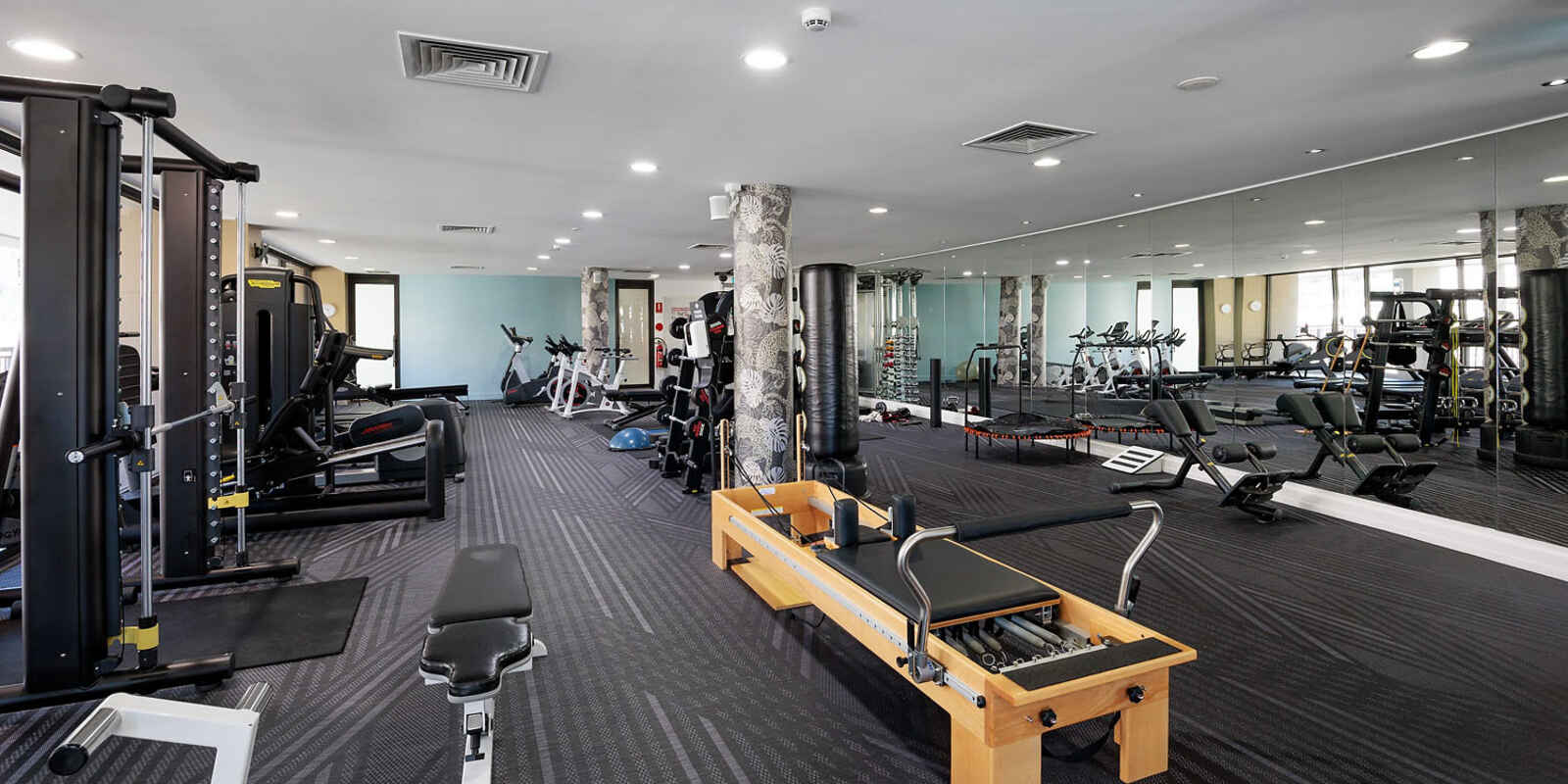 10/10 Lincoln Crescent Woolloomooloo