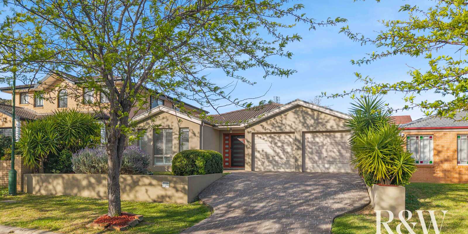 24 LORD ELDON DRIVE Harrington Park 24 LORD ELDON DRIVE Harrington Park