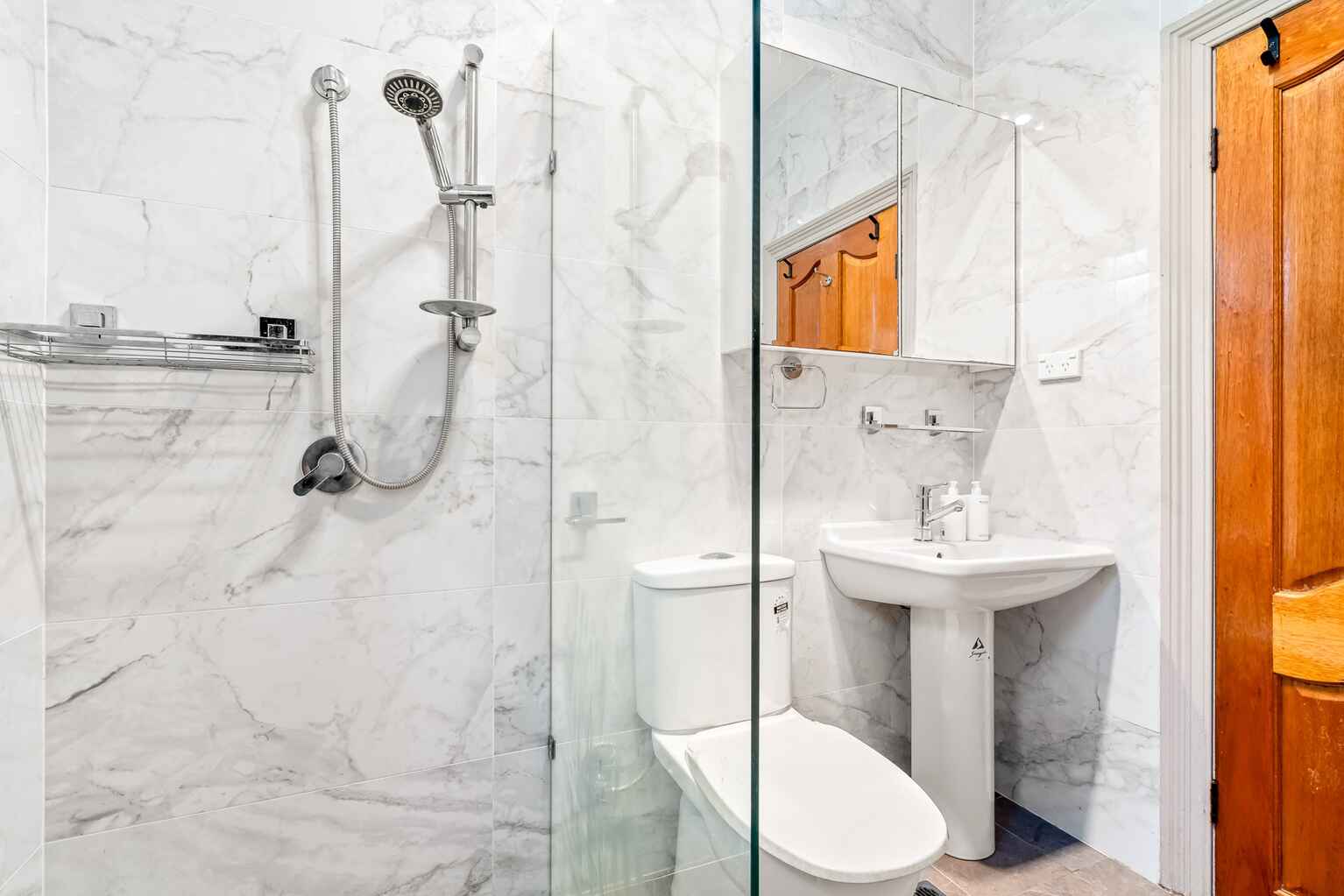 29 MACAULAY ROAD Stanmore 29 MACAULAY ROAD Stanmore