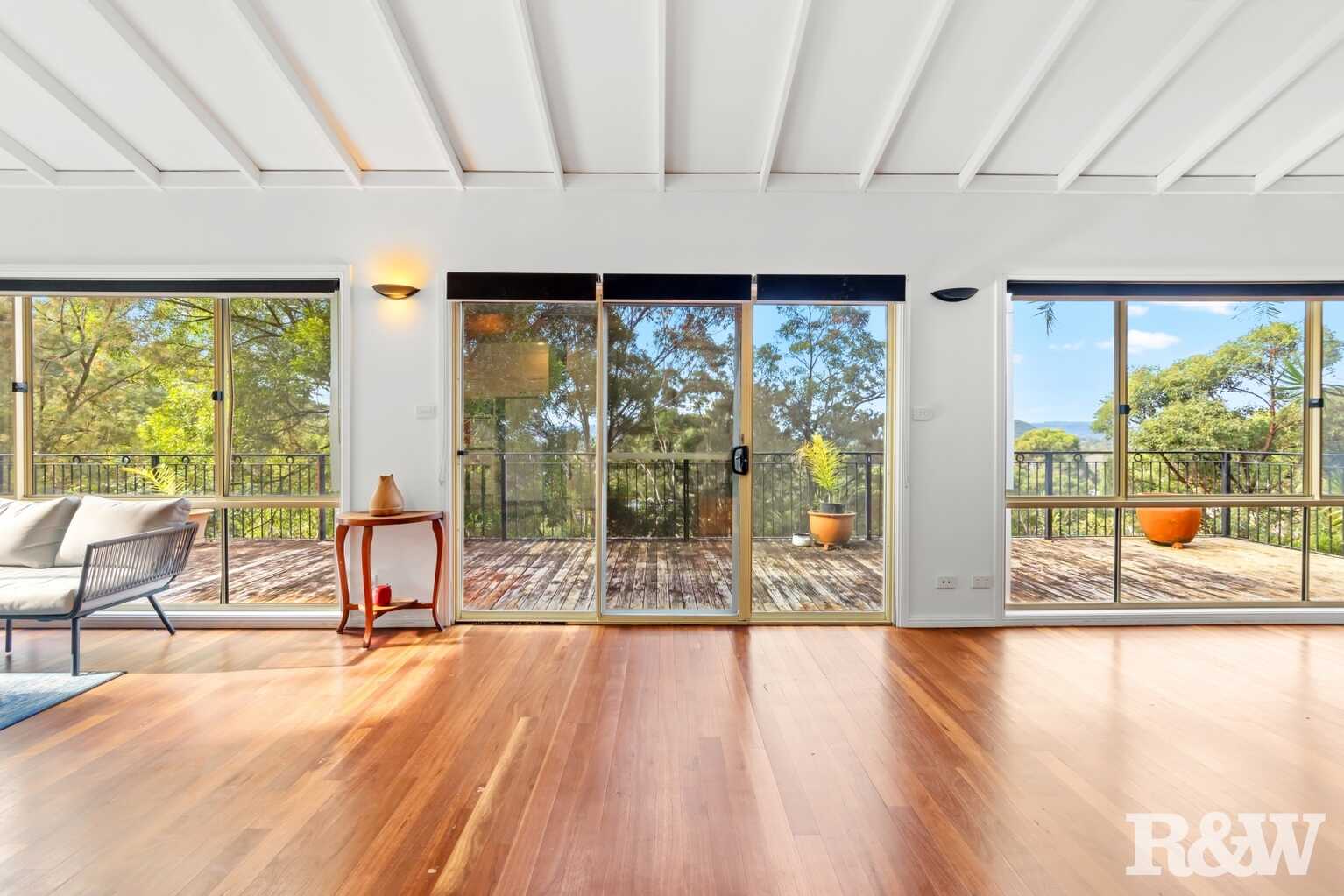 8 Timbertop Drive Umina Beach 8 Timbertop Drive Umina Beach