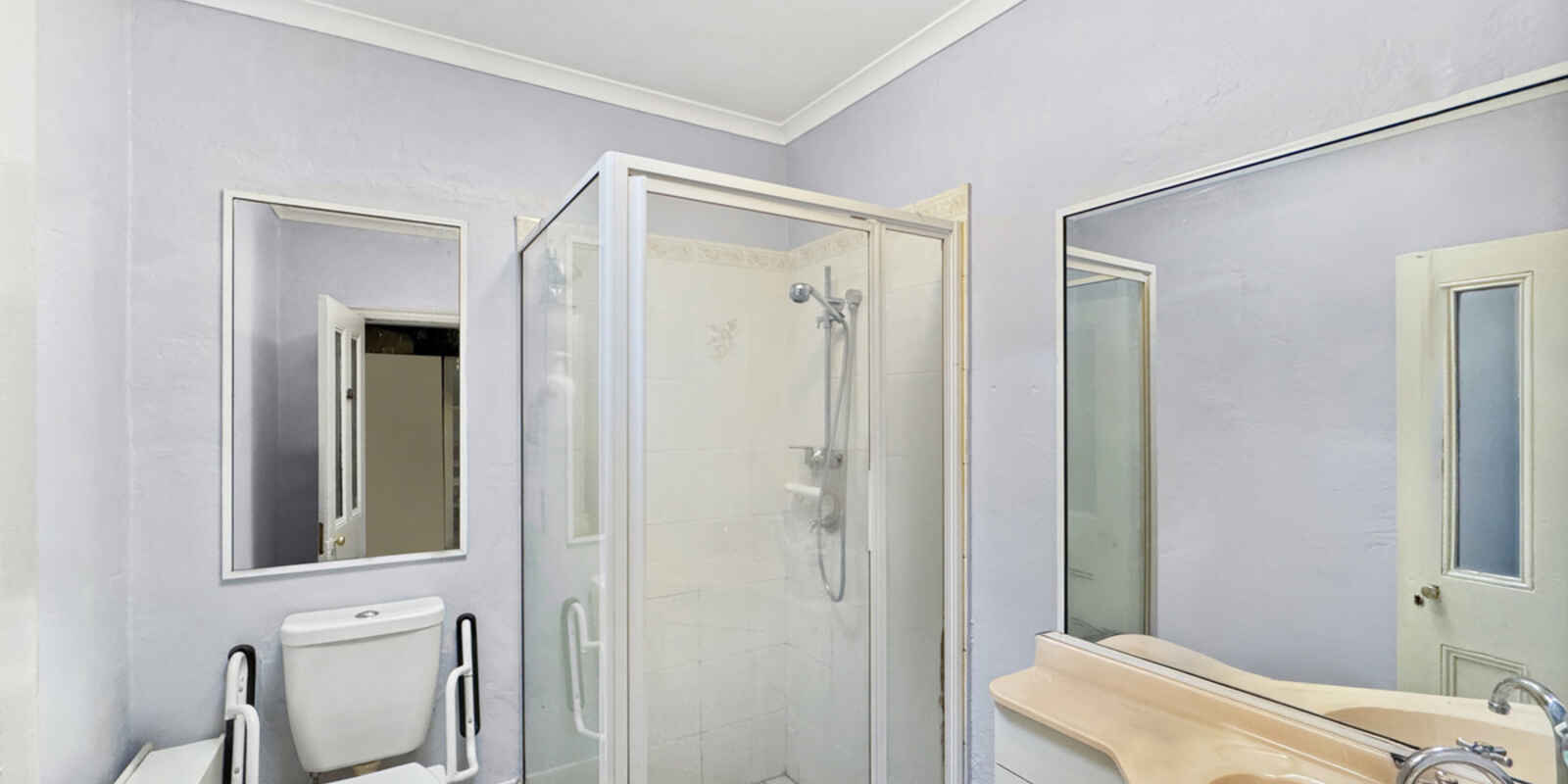 15 Albert Street Hermitage Flat Lithgow