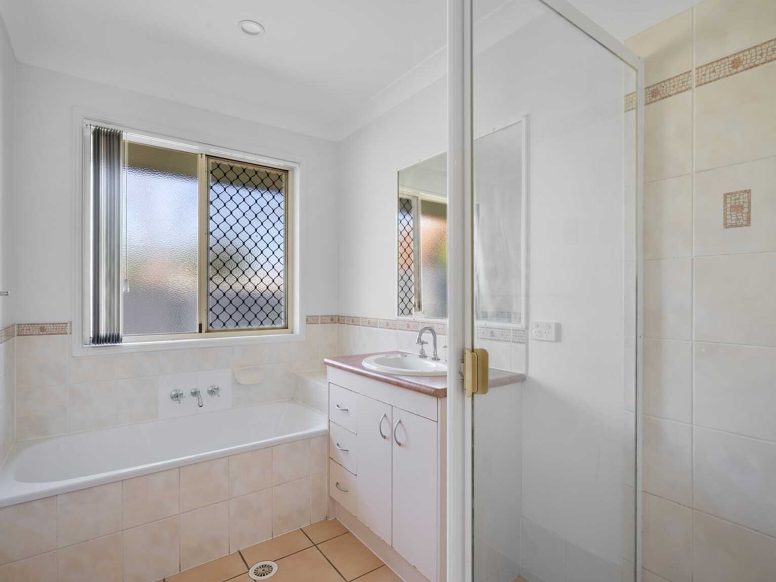15 Cleary Street Caboolture 15 Cleary Street Caboolture