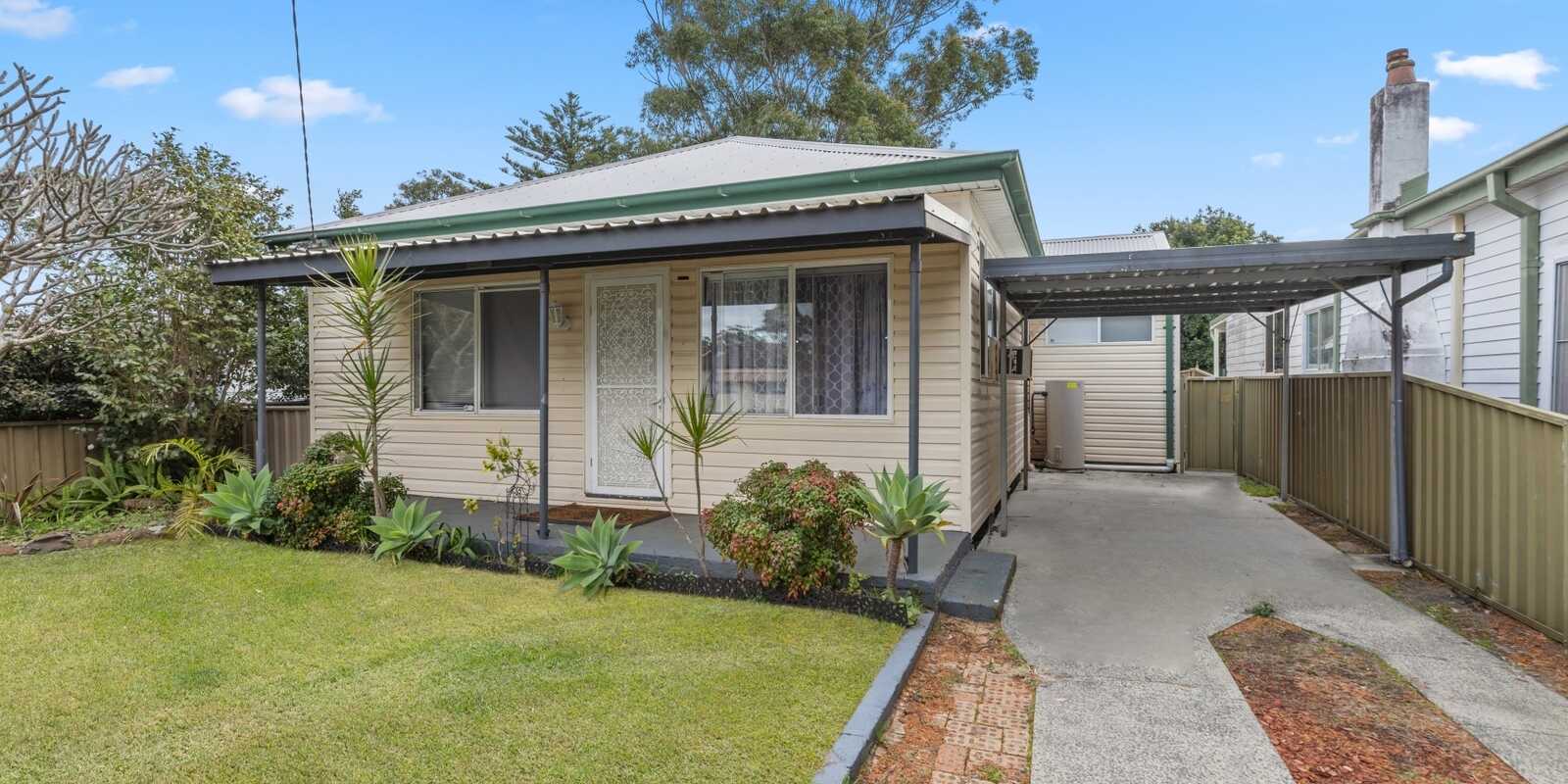 19 Banksia Street Ettalong Beach 19 Banksia Street Ettalong Beach