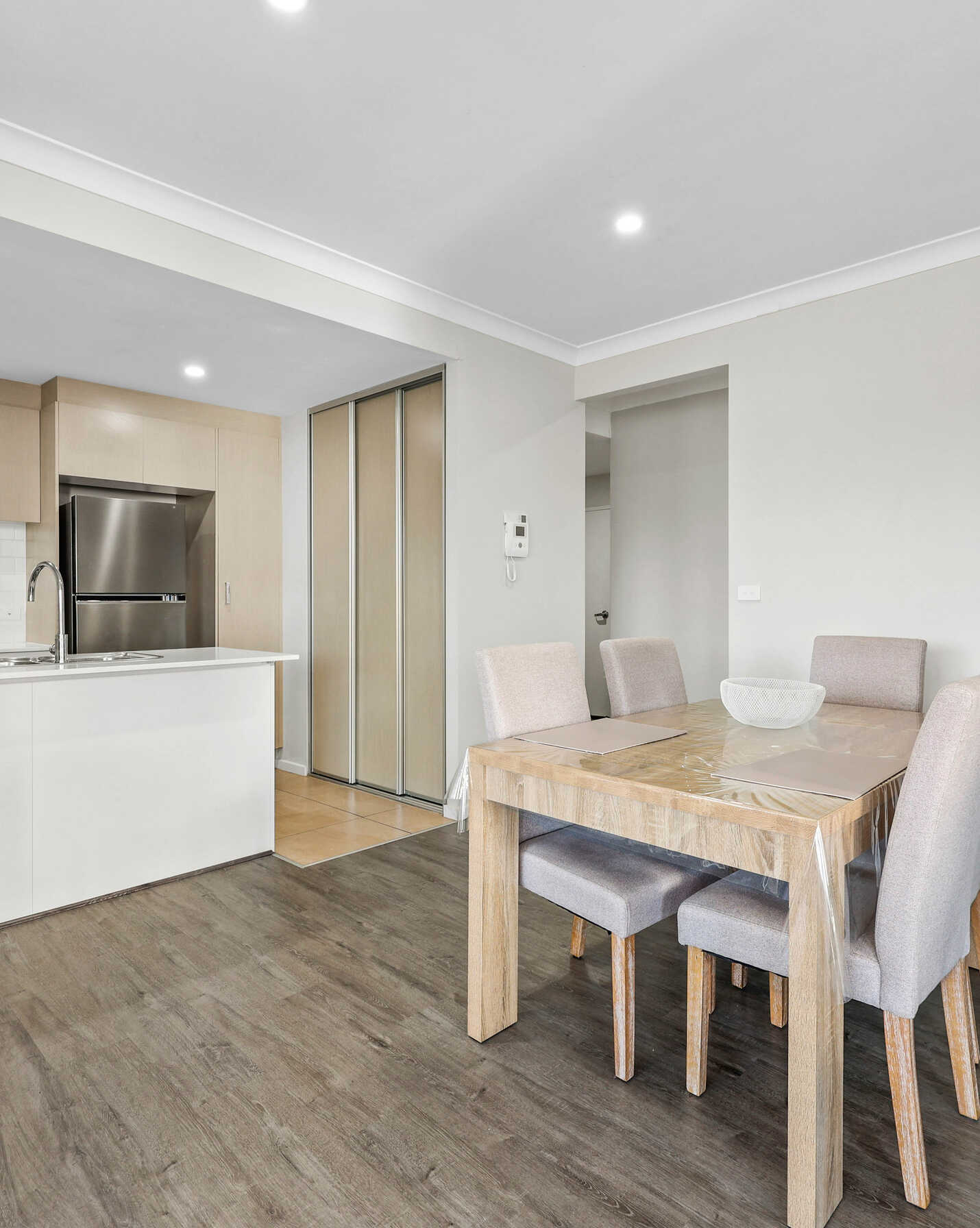 9/47 STOWE AVENUE Campbelltown, Campbelltown - Thumbnail 4