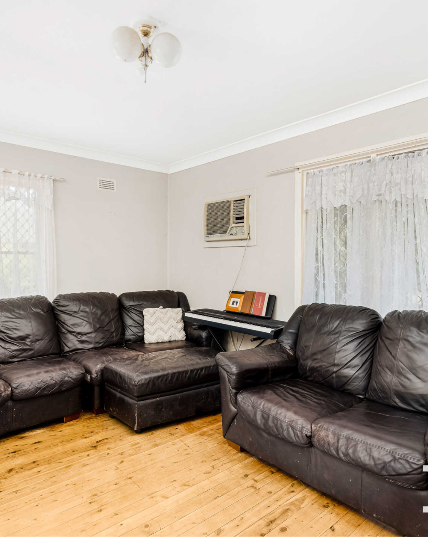 28 Leyte Avenue Lethbridge Park, Park - Thumbnail 3