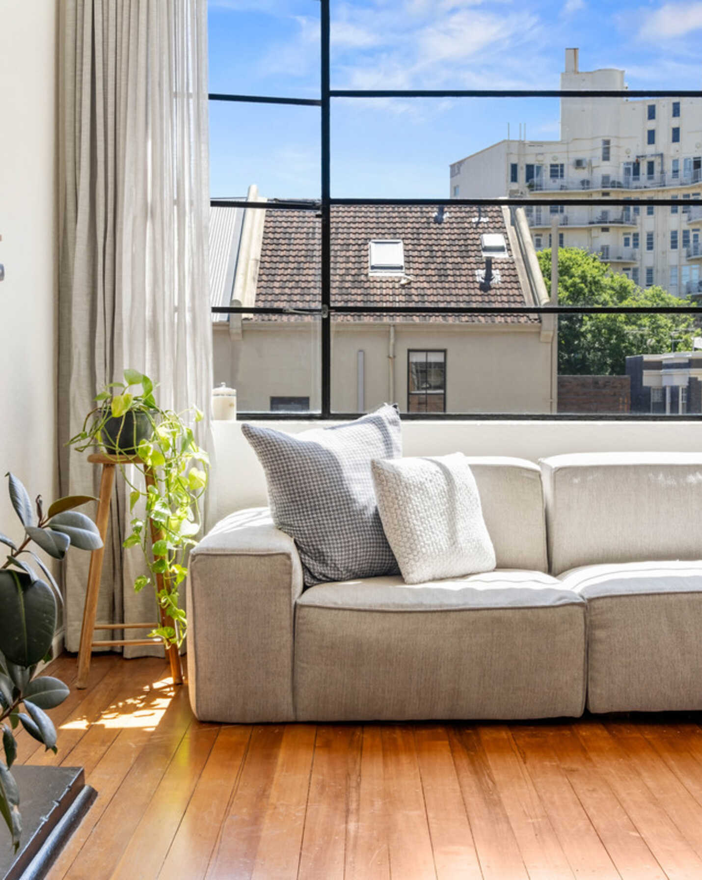 18/10C Challis Avenue Potts Point, Point - Thumbnail 3