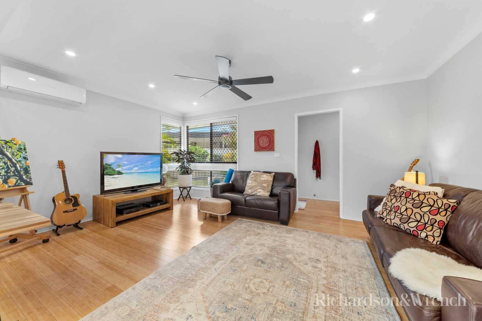 16 Jasmine Place Umina Beach 16 Jasmine Place Umina Beach