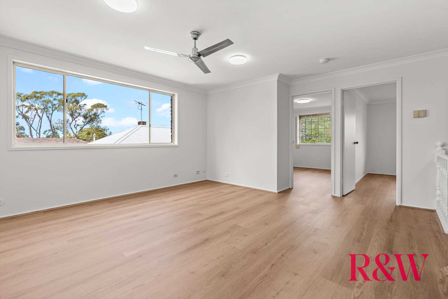 8b NORMAN STREET Punchbowl 8b NORMAN STREET Punchbowl