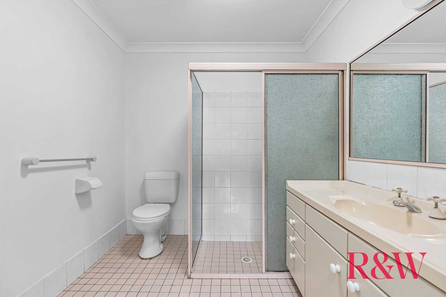 8b NORMAN STREET Punchbowl 8b NORMAN STREET Punchbowl
