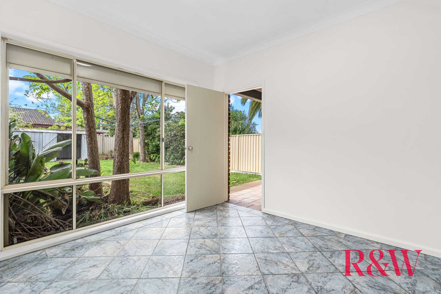 8b NORMAN STREET Punchbowl 8b NORMAN STREET Punchbowl
