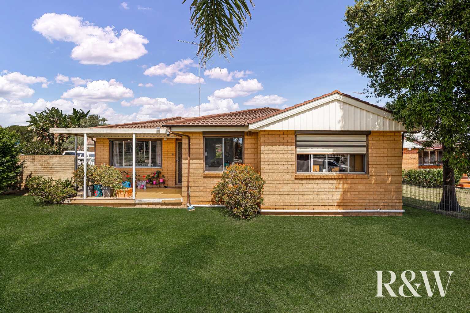 1 Mundin Street Doonside 1 Mundin Street Doonside