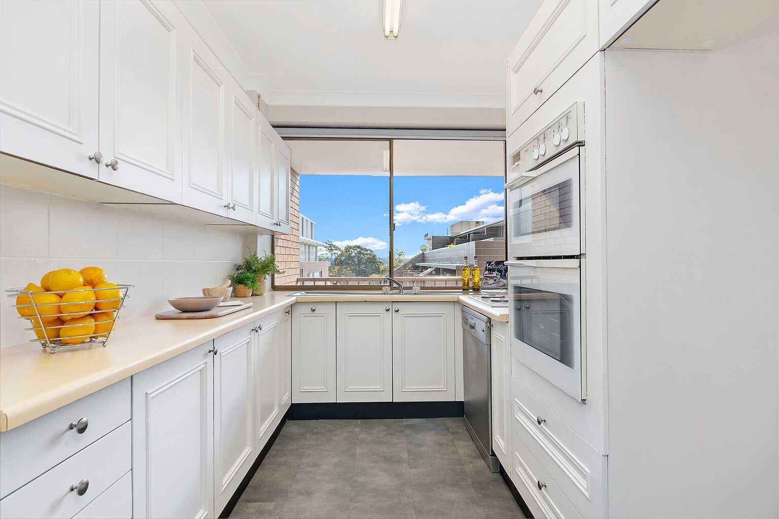 11/156 Military Road Neutral Bay 11/156 Military Road Neutral Bay