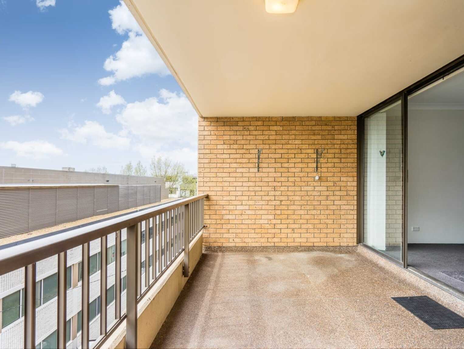 11/156 Military Road Neutral Bay 11/156 Military Road Neutral Bay