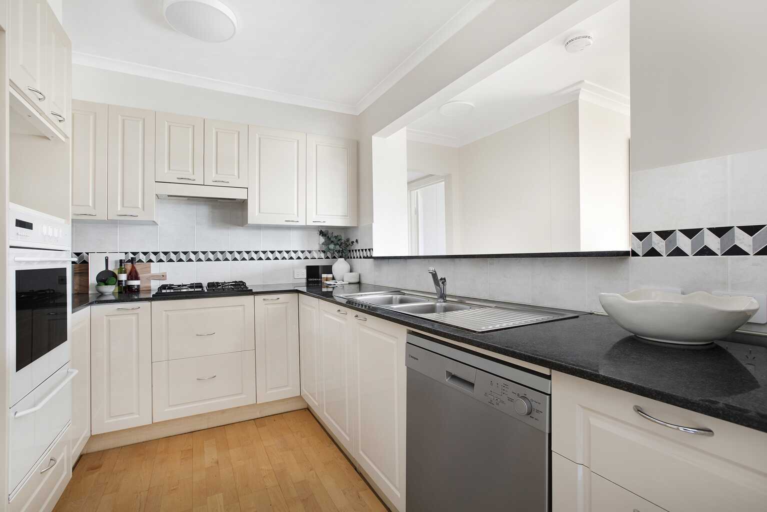 27C/2 Brady Street Mosman 27C/2 Brady Street Mosman