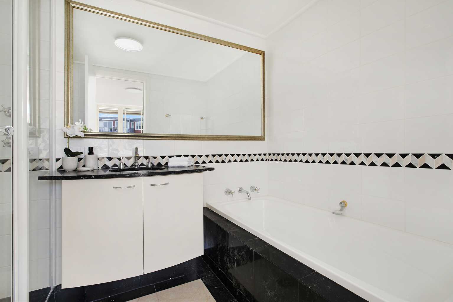 27C/2 Brady Street Mosman 27C/2 Brady Street Mosman
