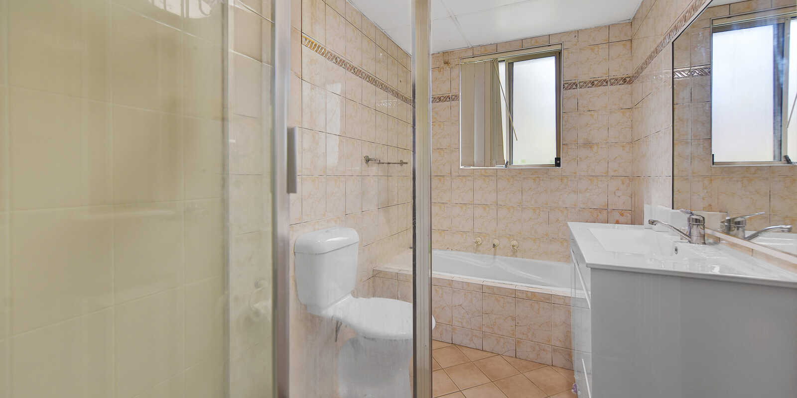2/30 Memorial Avenue Merrylands