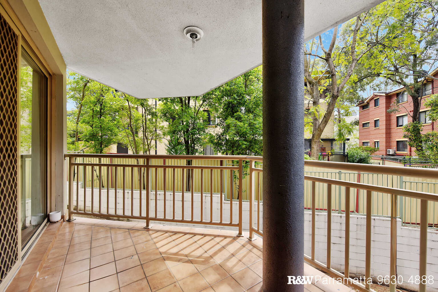 2/30 Memorial Avenue Merrylands