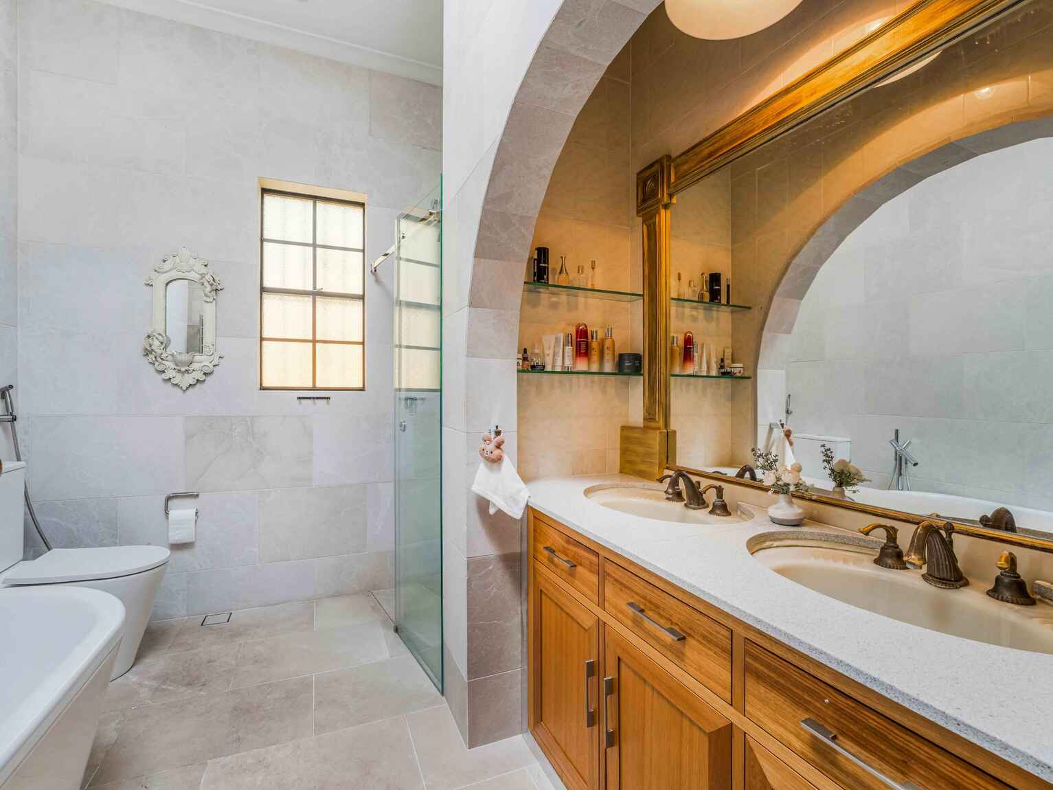 6 Gazi Close Bossley Park 6 Gazi Close Bossley Park