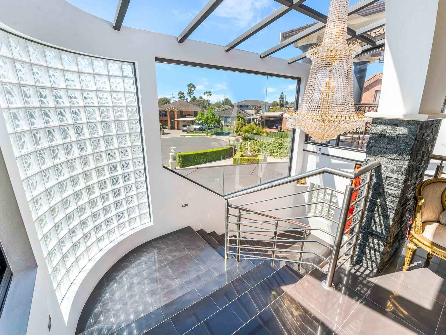 6 Gazi Close Bossley Park 6 Gazi Close Bossley Park