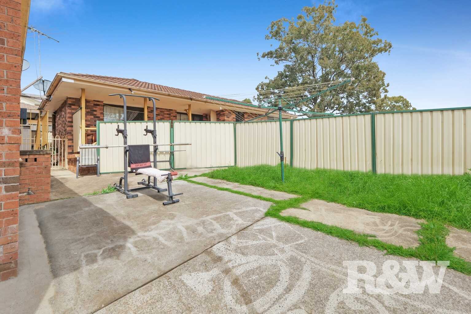 10 and 10A Griffiths Place Eagle Vale 10 and 10A Griffiths Place Eagle Vale