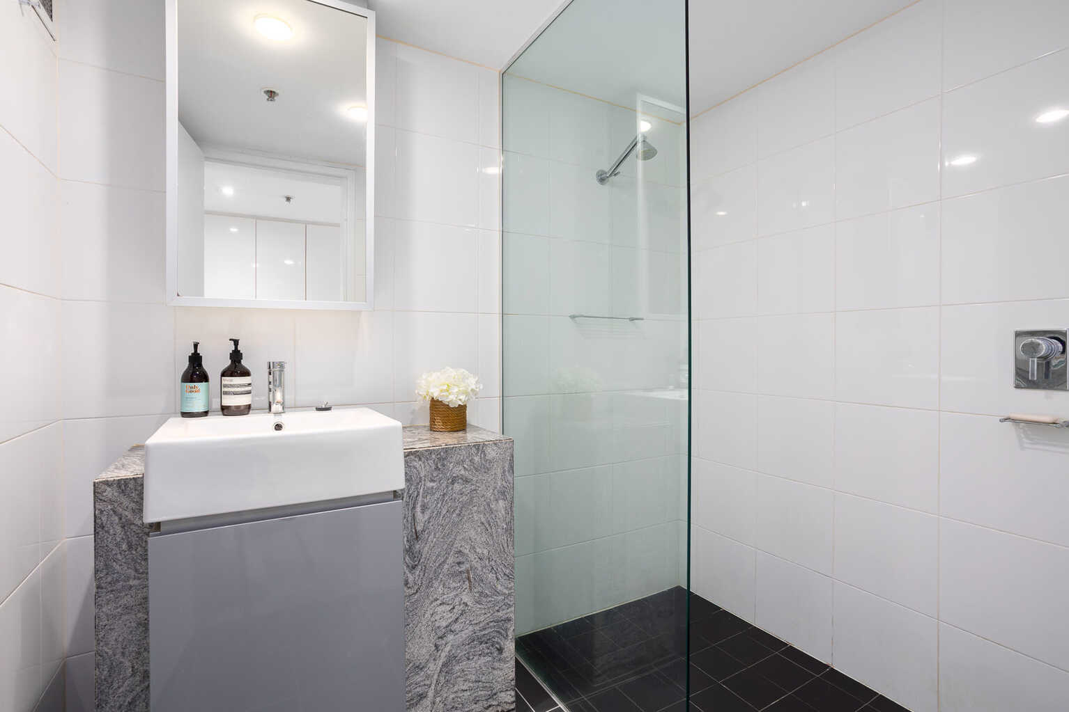 101/81 Macleay Street Potts Point 101/81 Macleay Street Potts Point