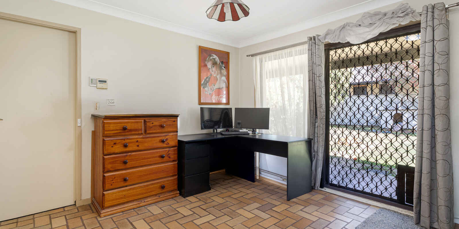 1 Kippax Place St Clair