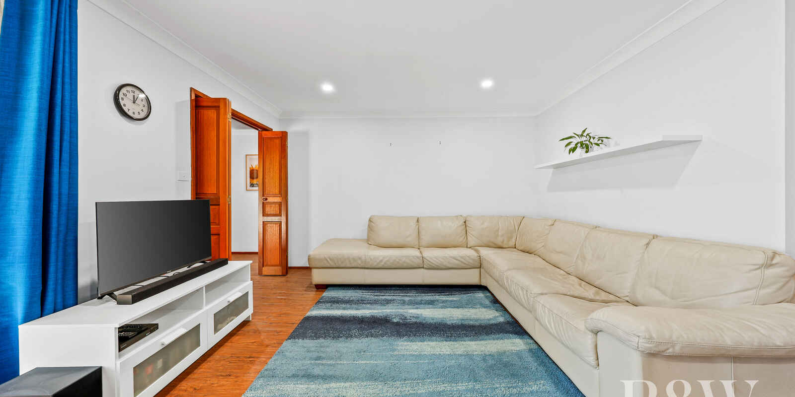 5 DELAUNAY STREET Ingleburn