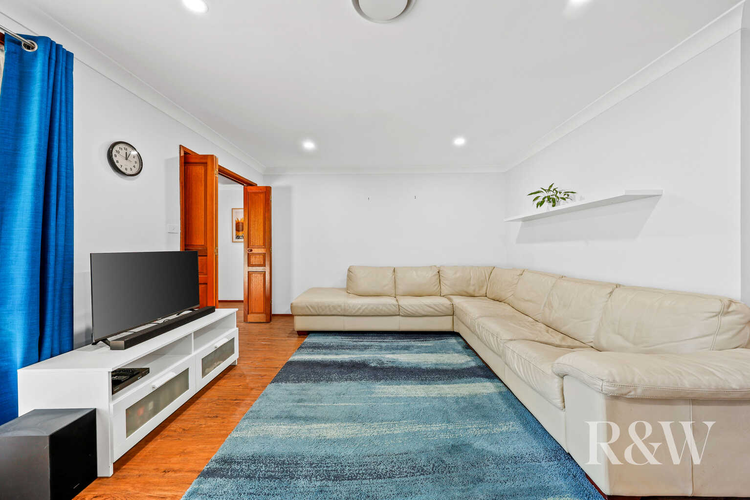 5 DELAUNAY STREET Ingleburn 5 DELAUNAY STREET Ingleburn