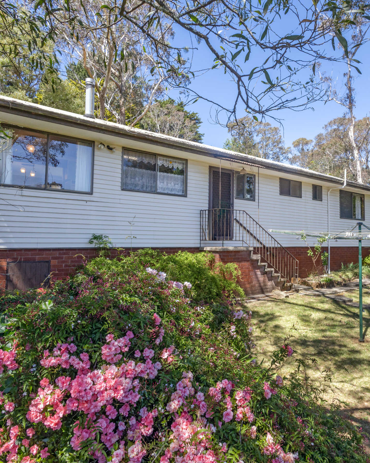 184 Govetts Leap Road Blackheath, Blackheath - Thumbnail 2