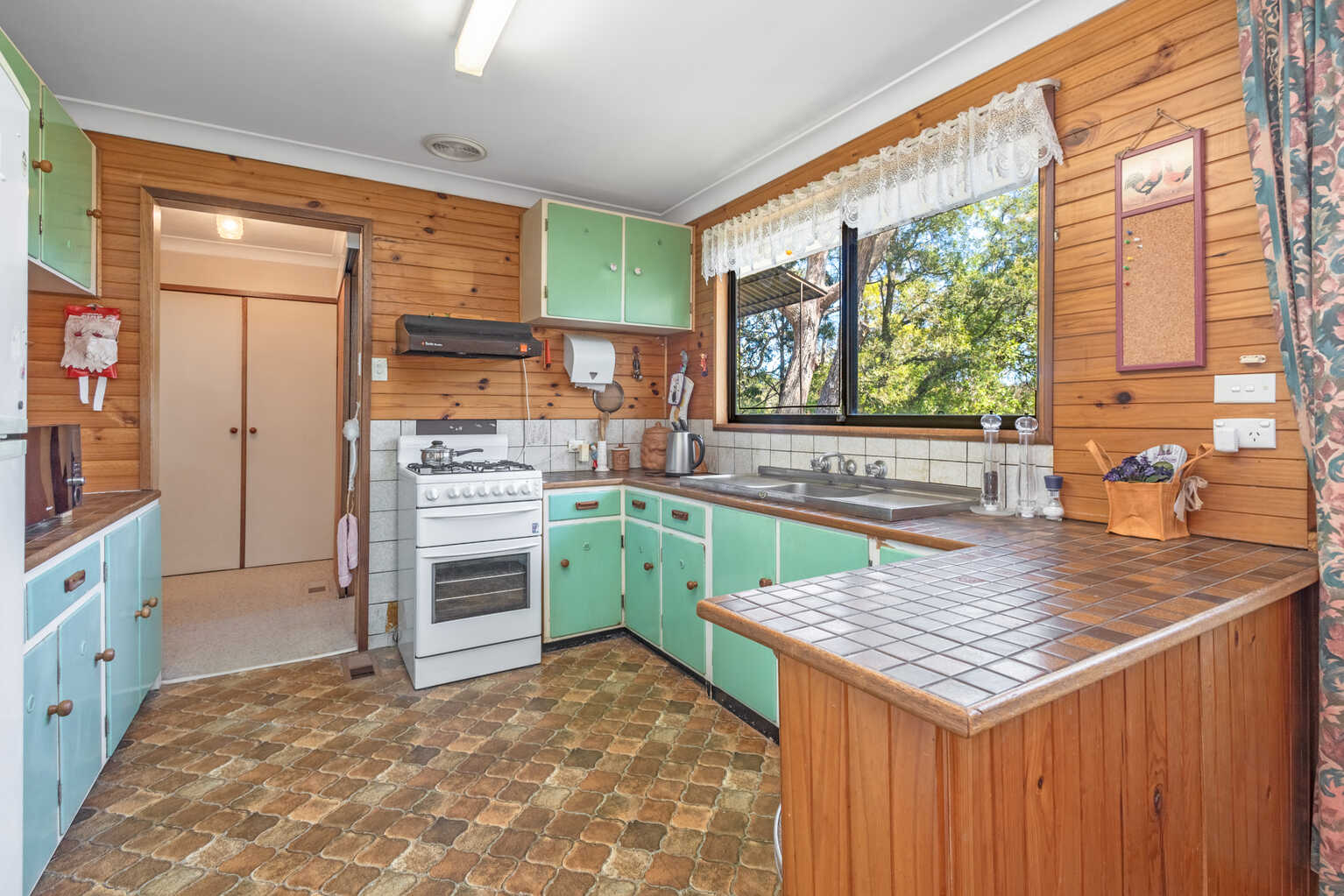 184 Govetts Leap Road Blackheath 184 Govetts Leap Road Blackheath
