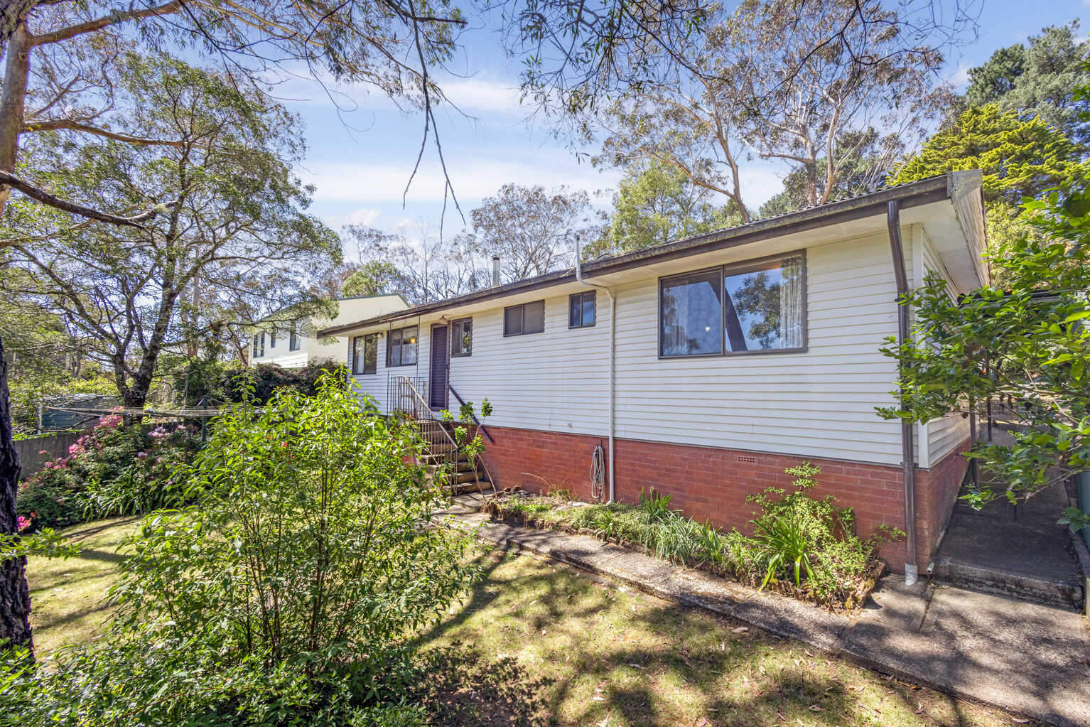 184 Govetts Leap Road Blackheath 184 Govetts Leap Road Blackheath