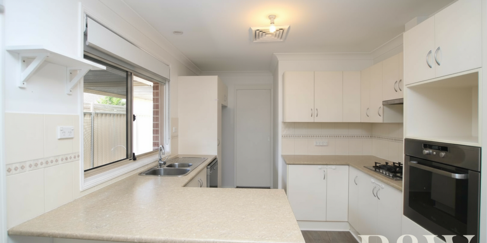 18 Rathmore Circuit Glendenning