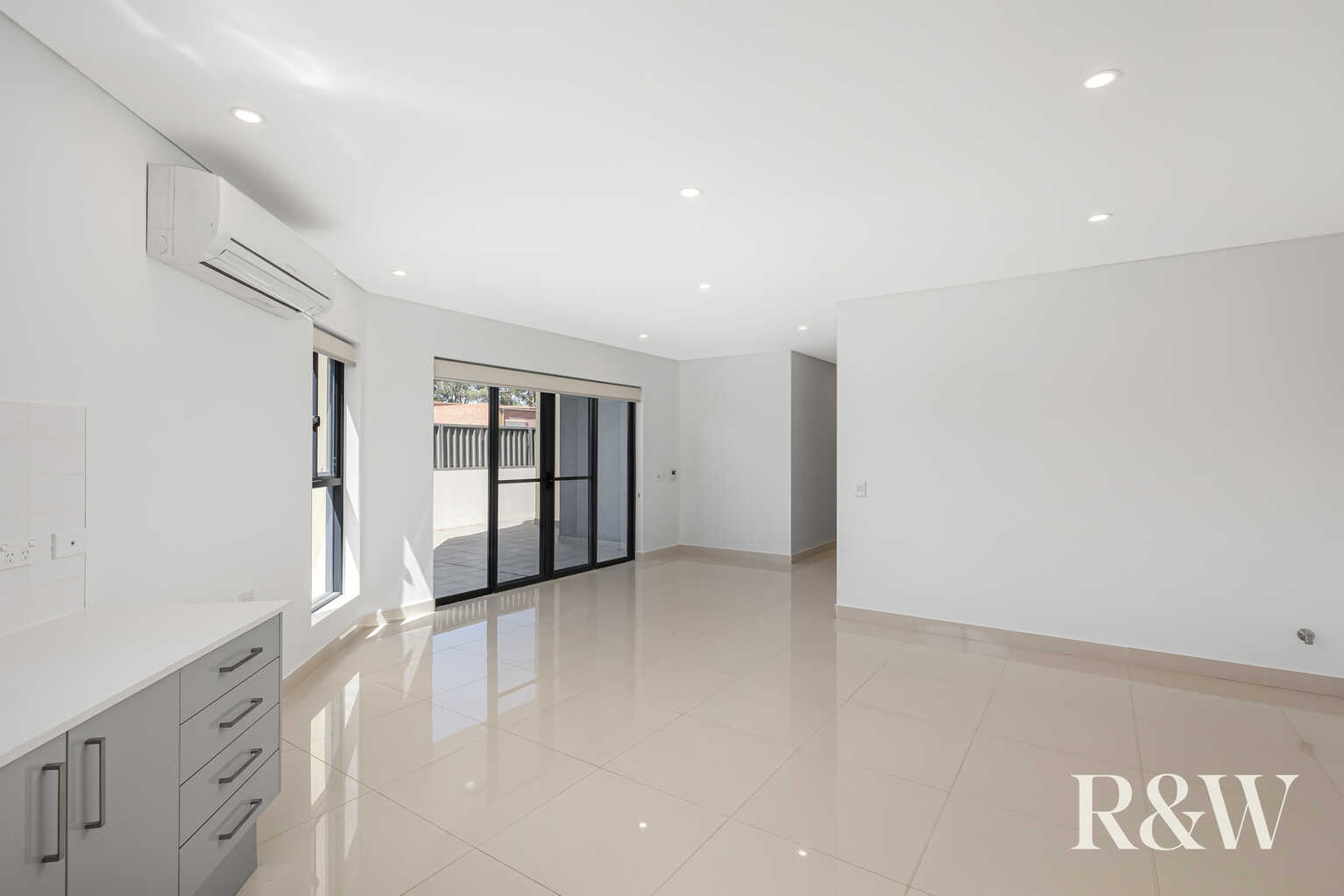 12/1B Premier Lane Rooty Hill