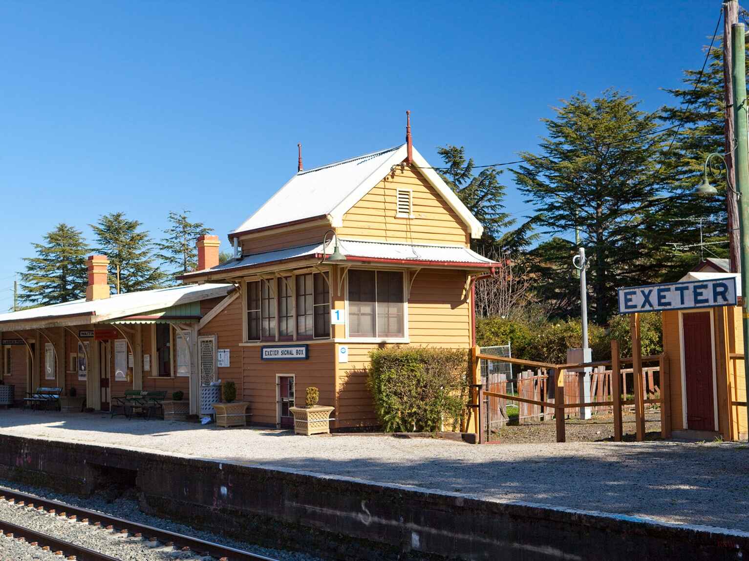 71 Middle Road Exeter