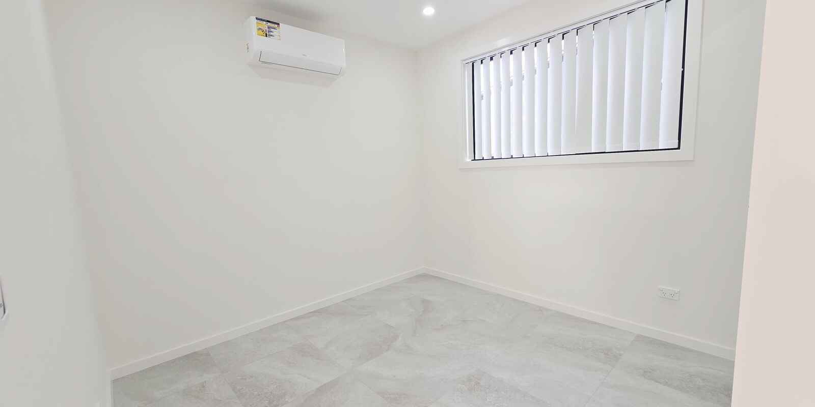 14B First Ave Hoxton Park 14B First Ave Hoxton Park