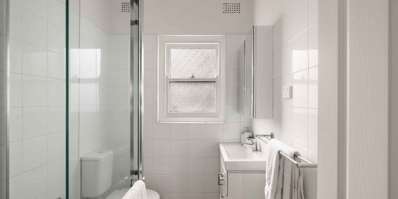 2/52 Henson Street Summer Hill