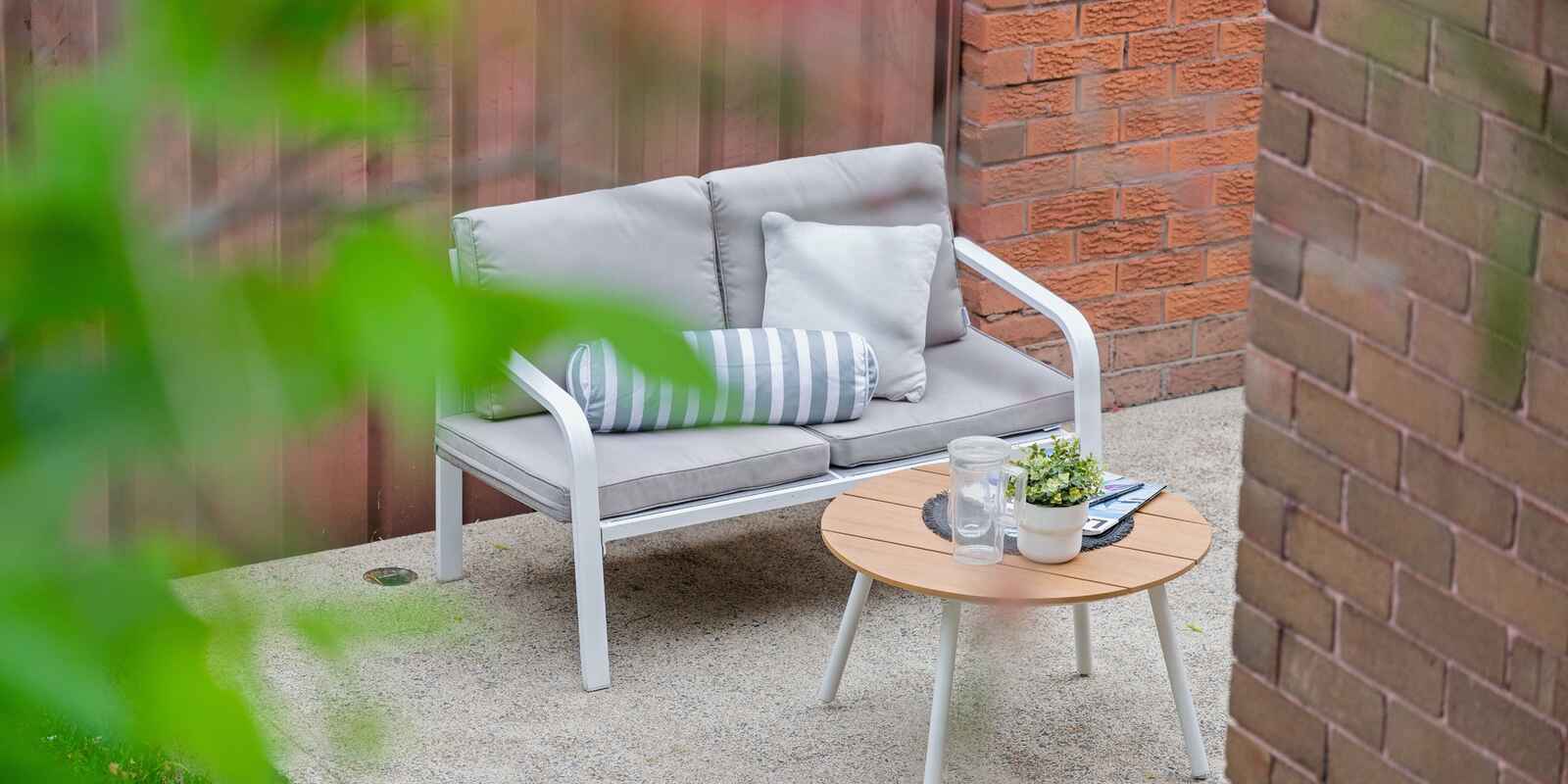 2/52 Henson Street Summer Hill