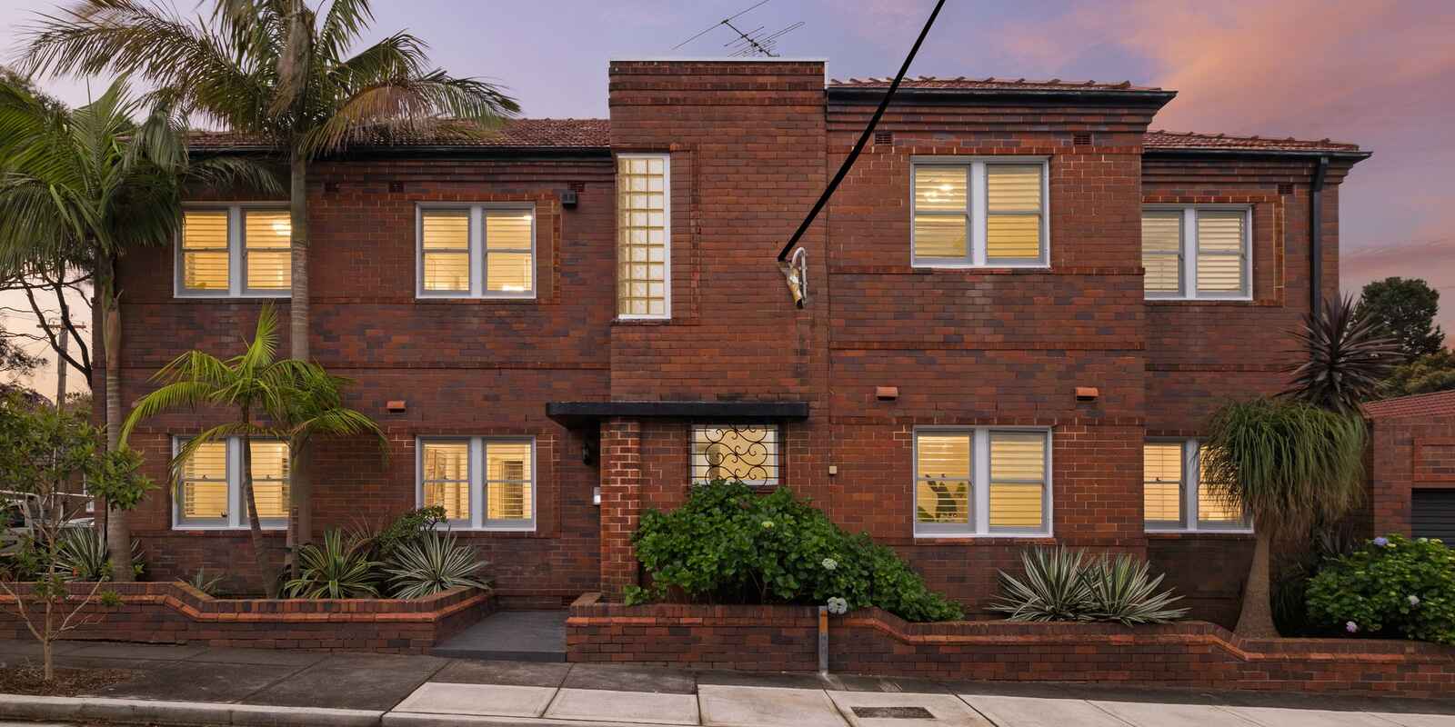 4/52 Henson Street Summer Hill