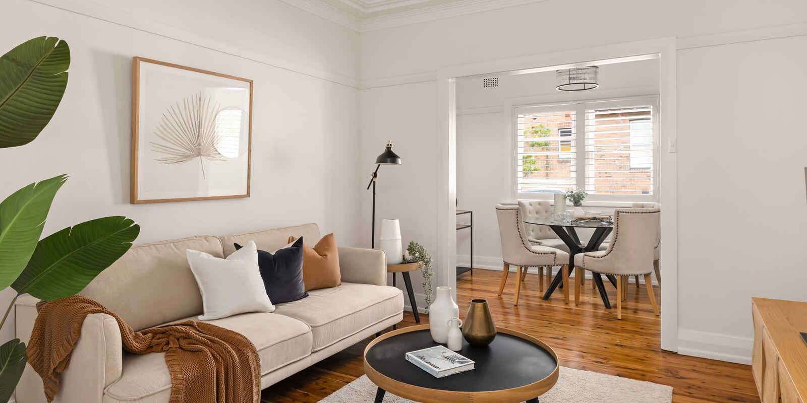 2/52 Henson Street Summer Hill