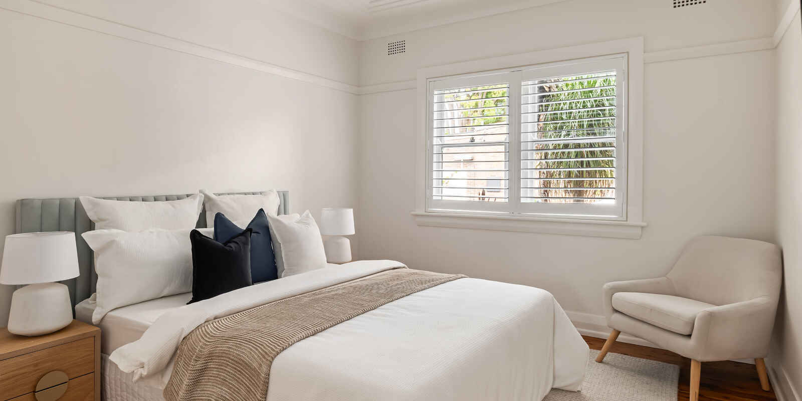 2/52 Henson Street Summer Hill