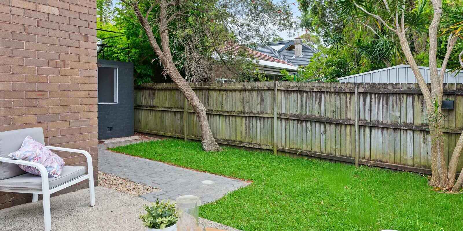 2/52 Henson Street Summer Hill