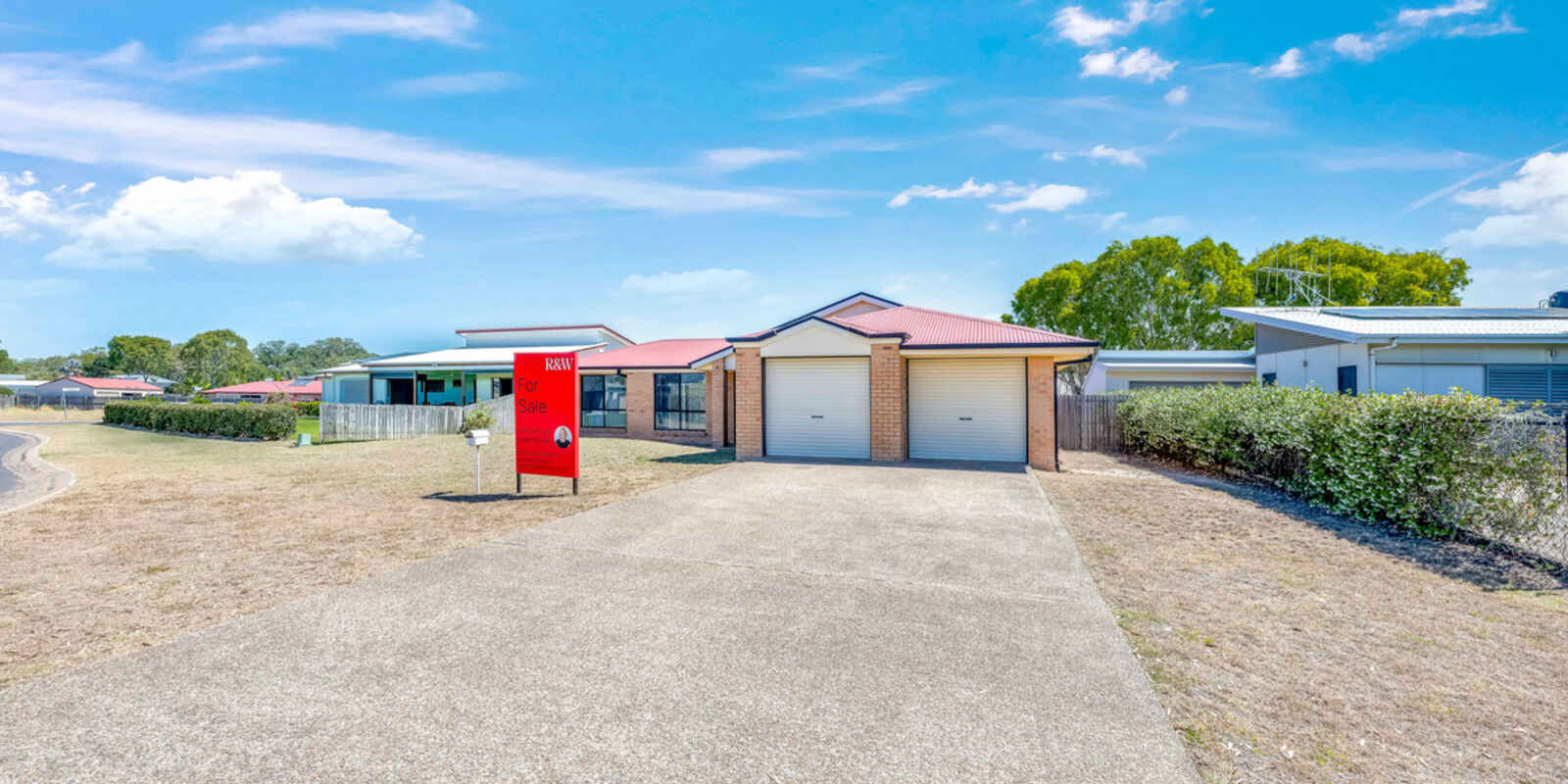 33 Acacia Street Moore Park Beach