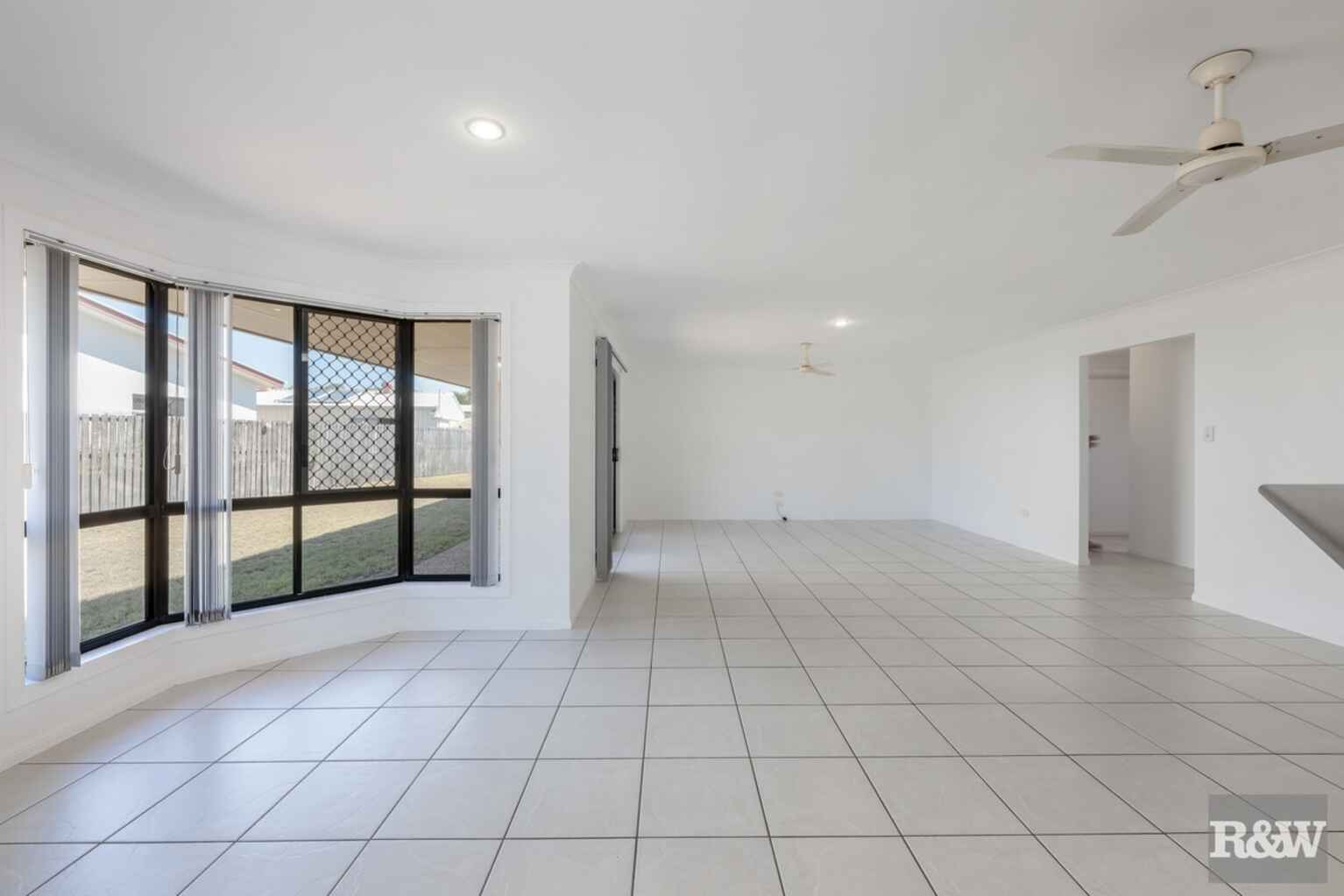 33 Acacia Street Moore Park Beach 33 Acacia Street Moore Park Beach