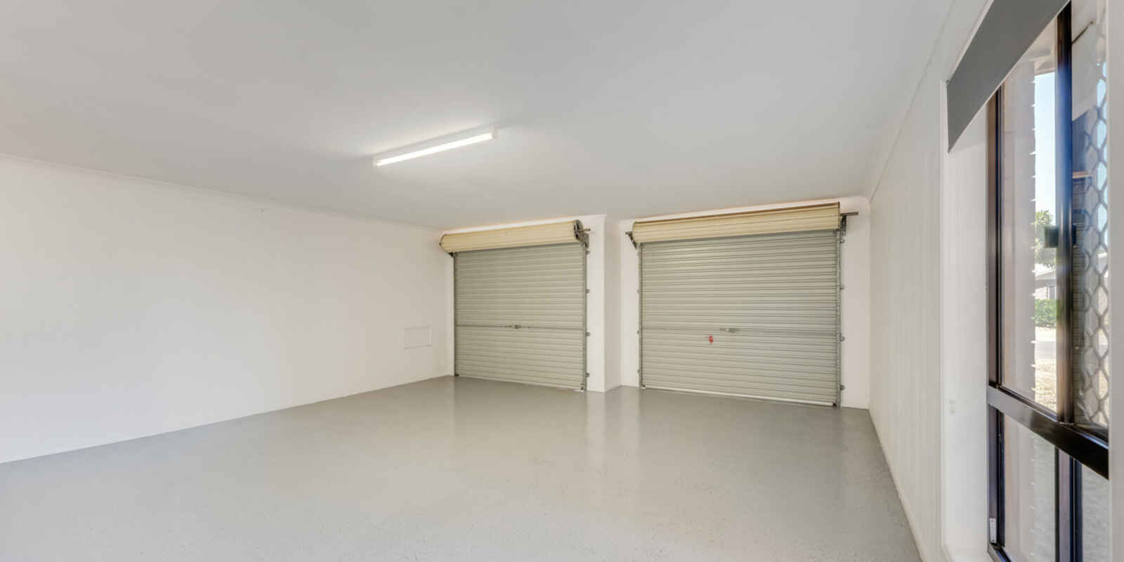 33 Acacia Street Moore Park Beach