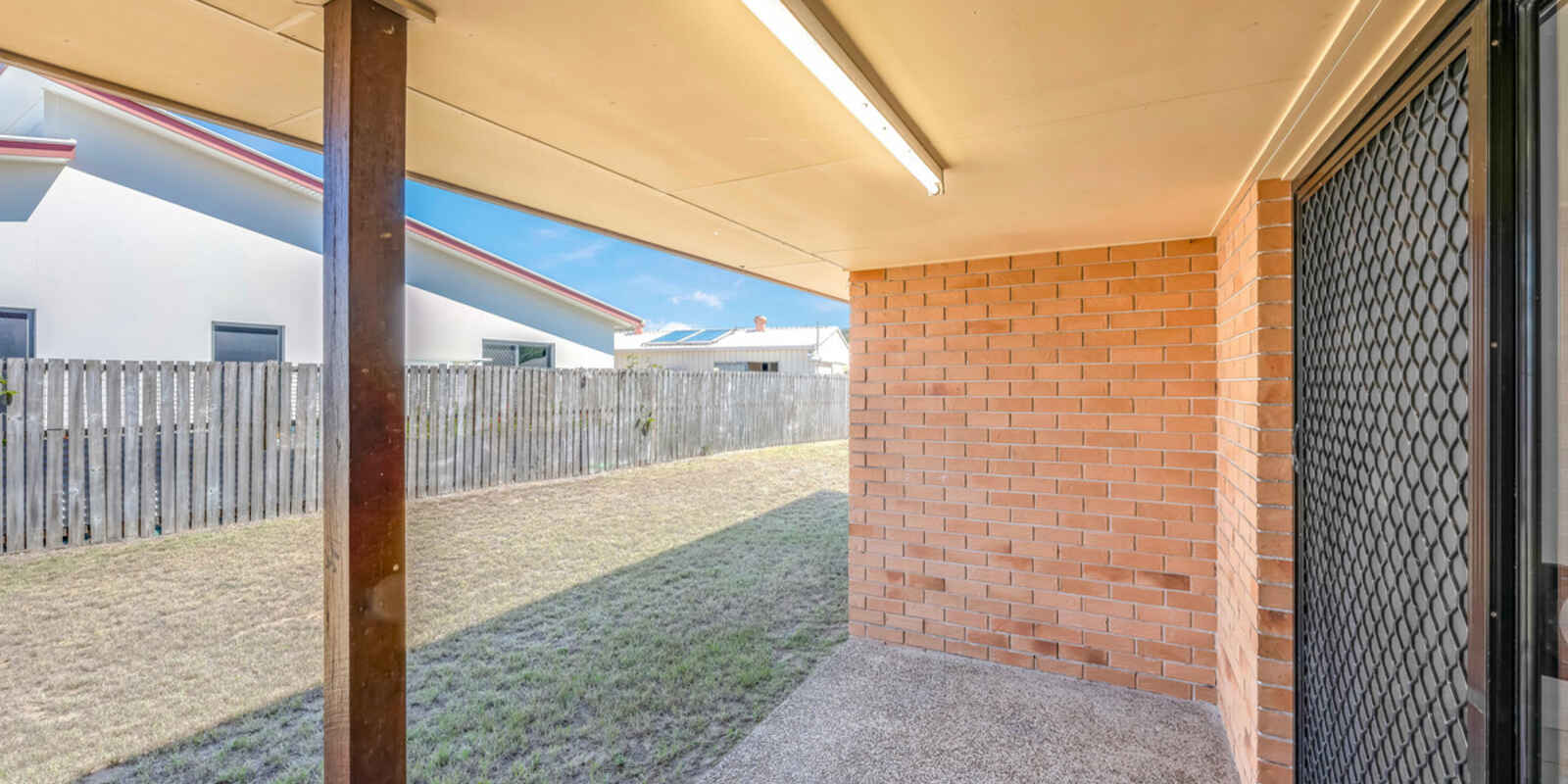 33 Acacia Street Moore Park Beach