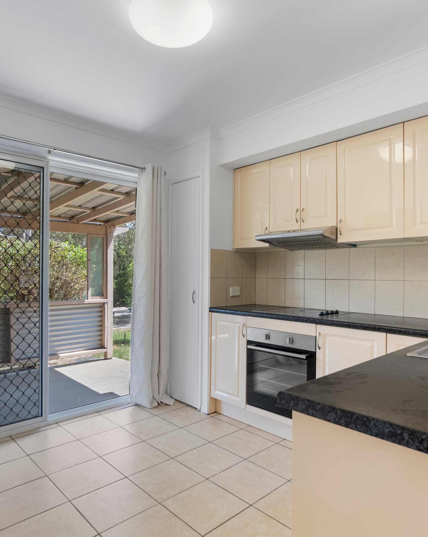 44 Kirkcaldy Street Morayfield, Morayfield - Thumbnail 8