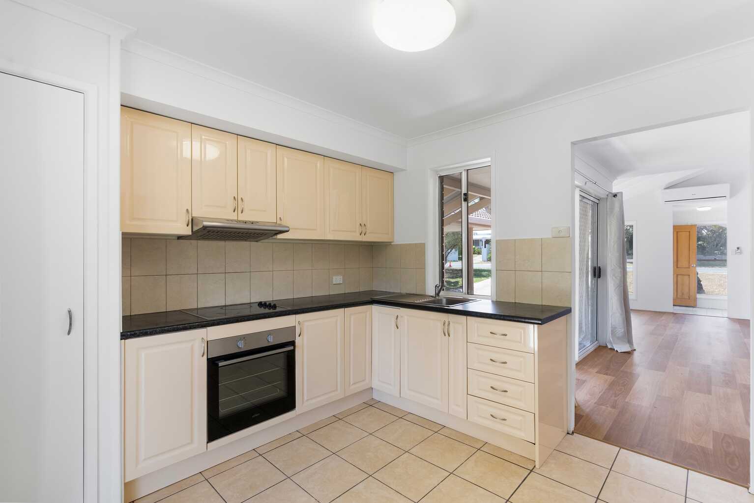 44 Kirkcaldy Street Morayfield