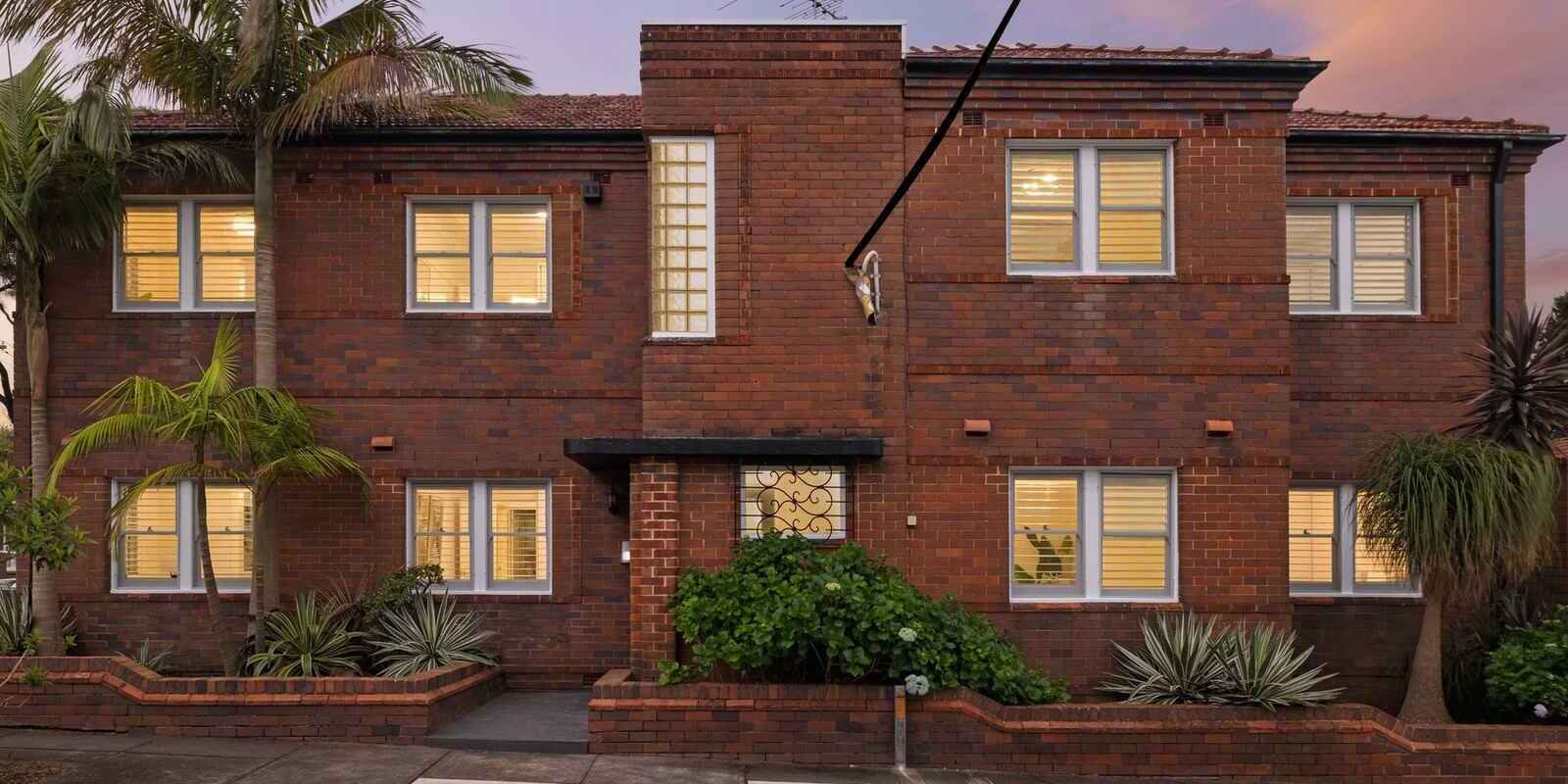 1/52 Henson Street Summer Hill