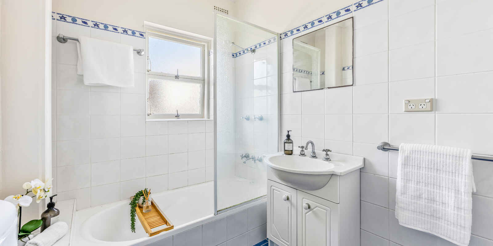 4/3 Woodstock Street Bondi Junction