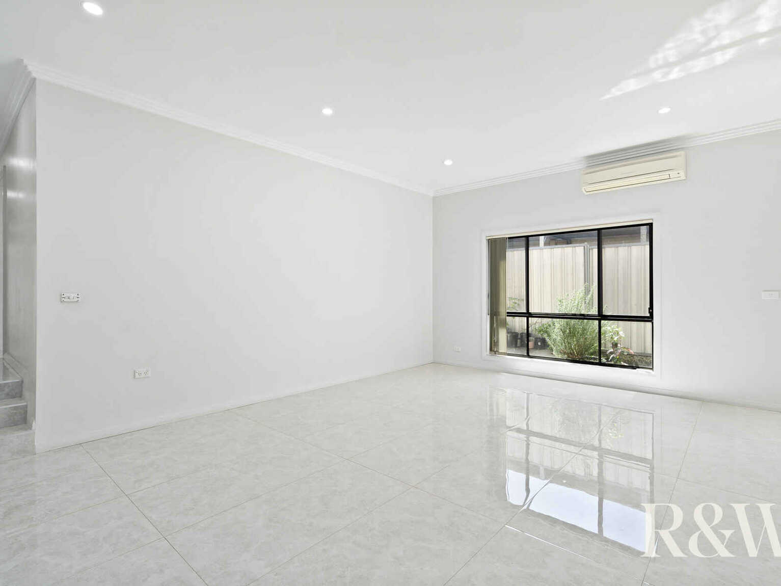 1/111 Melbourne Street Oxley Park 1/111 Melbourne Street Oxley Park